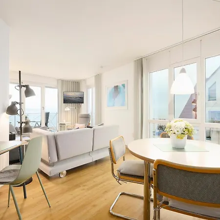 Strandhotel Nr 27 *